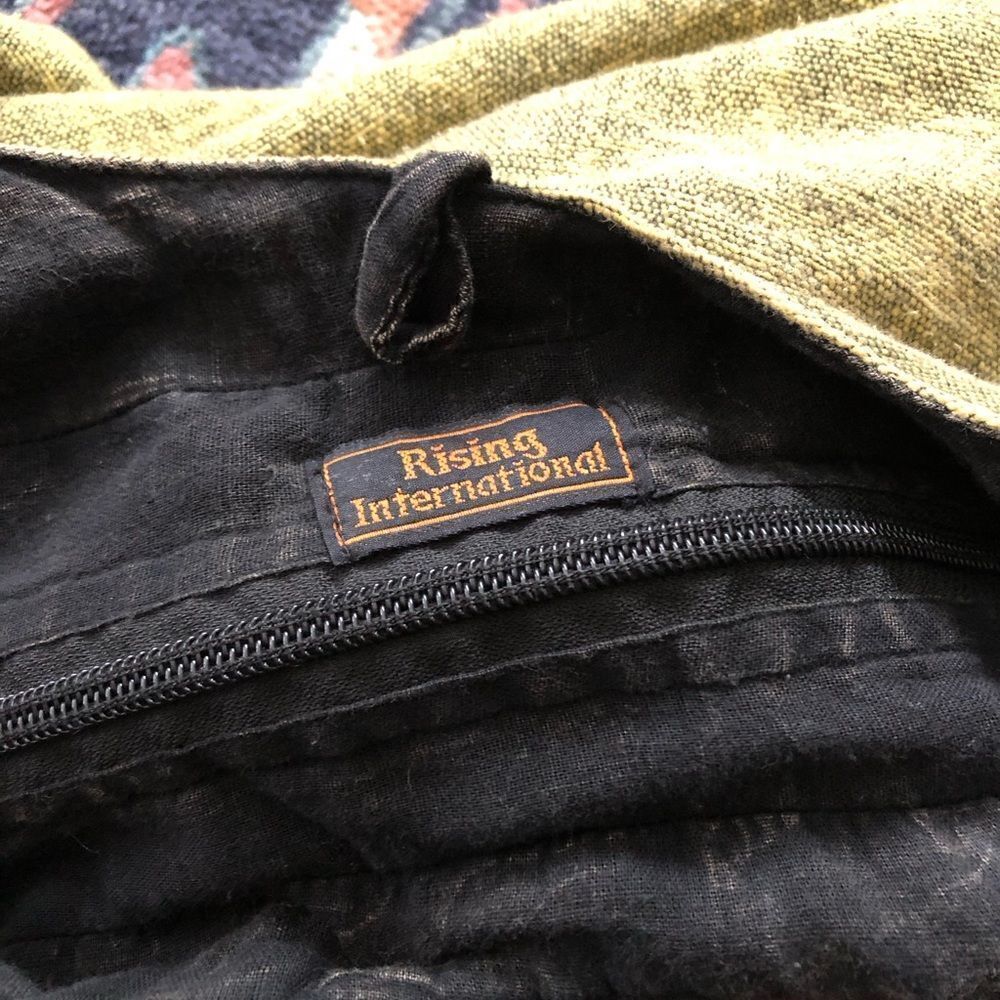 Rising International Hippie Bag - Picture 4 of 6